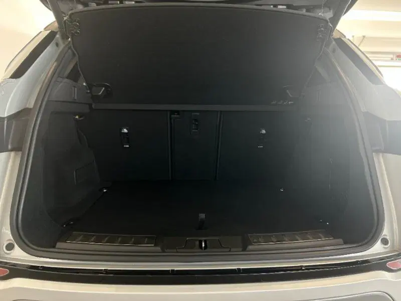 Land Rover Range Rover Evoque usata a Venezia (10)
