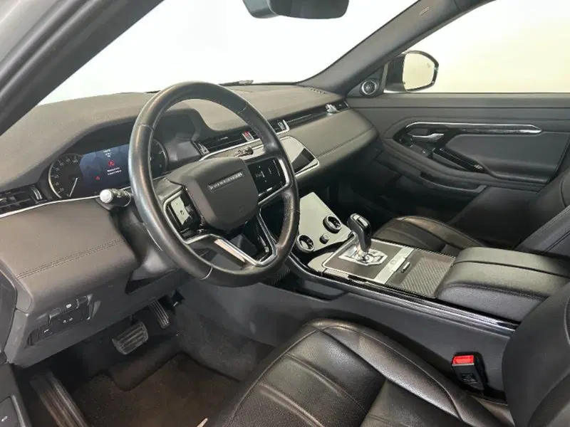 Land Rover Range Rover Evoque usata a Venezia (14)