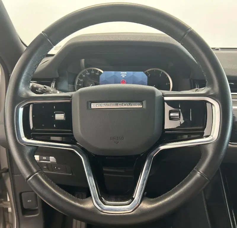 Land Rover Range Rover Evoque usata a Venezia (15)