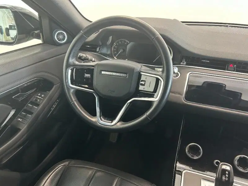 Land Rover Range Rover Evoque usata a Venezia (17)
