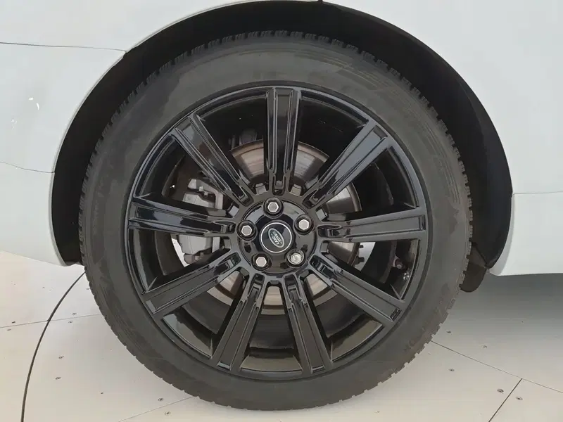 Land Rover Range Rover usata a Monza e Brianza (9)