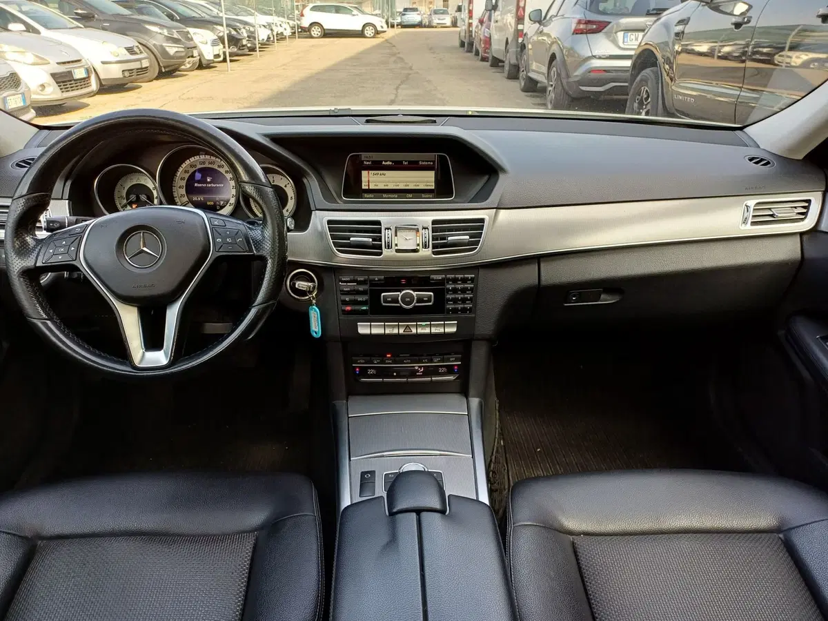 Mercedes-Benz Classe E Station Wagon usata a Modena (10)