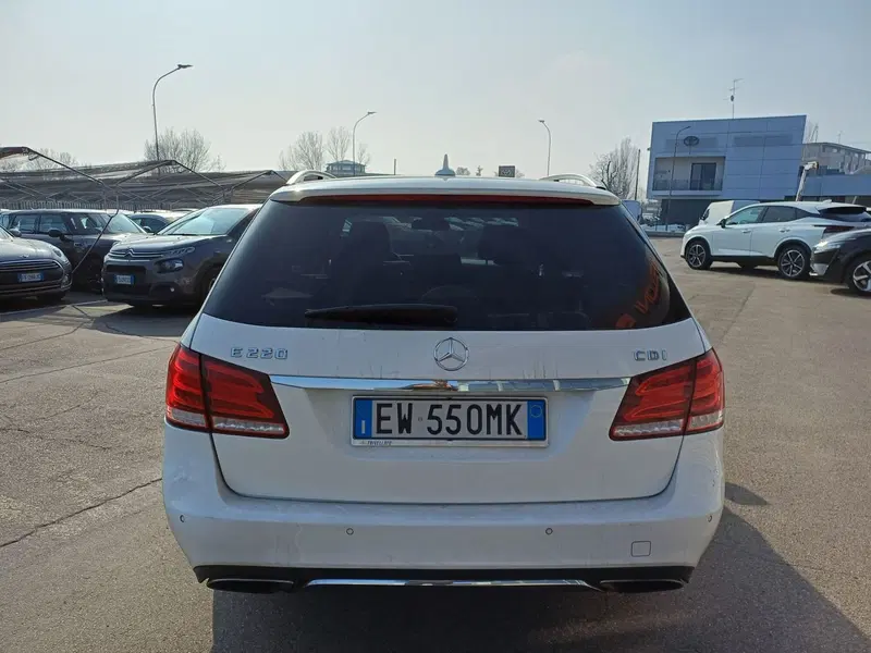 Mercedes-Benz Classe E Station Wagon usata a Modena (6)