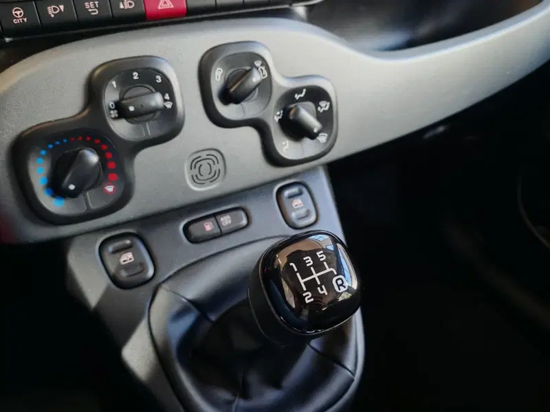 Fiat Panda usata a Novara (12)