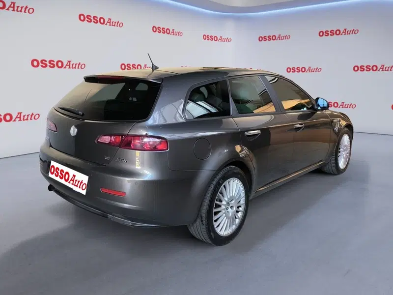 Alfa Romeo 159 SportWagon usata a Udine (3)