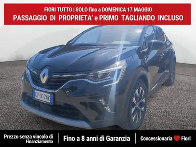 Renault Captur Full Hybrid E-Tech 145 CV Techno del 2024 usata a Roma
