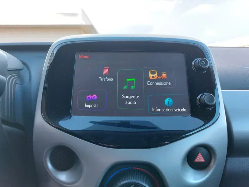 Peugeot 108 usata a Pavia (9)