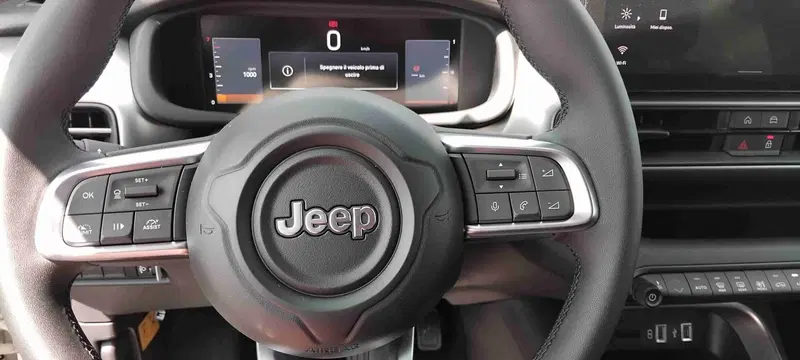 Jeep Avenger usata a Roma (3)