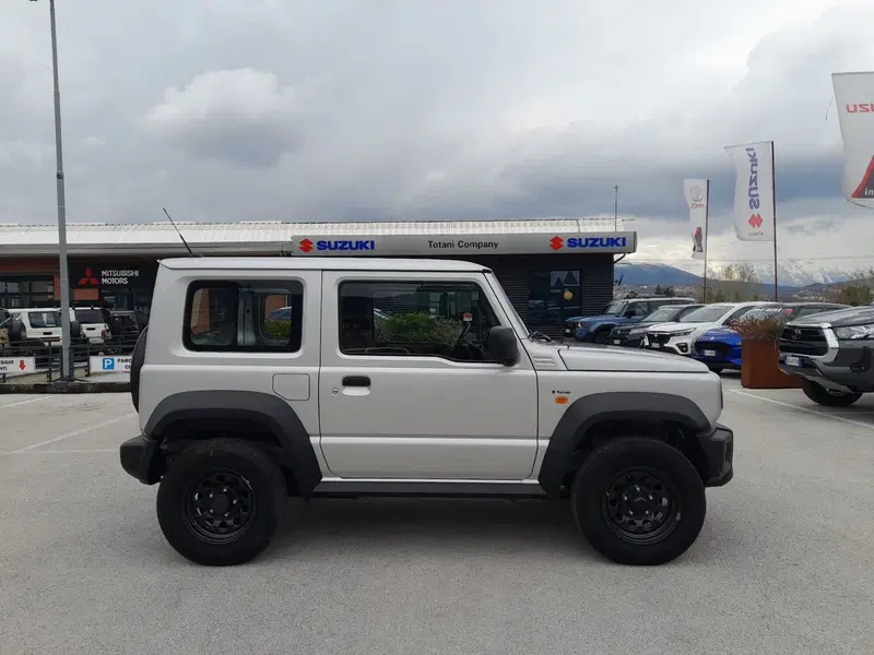 Suzuki Jimny usata a L'Aquila (2)