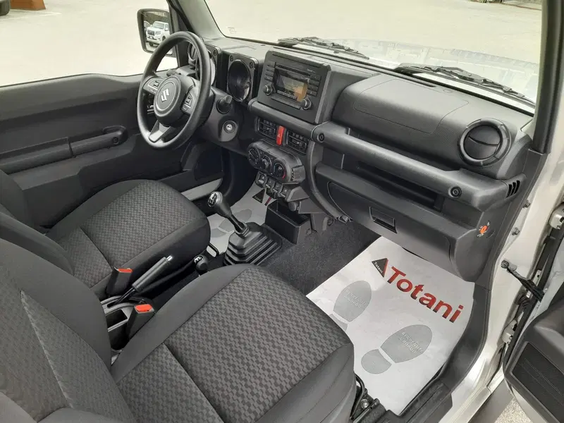 Suzuki Jimny usata a L'Aquila (9)