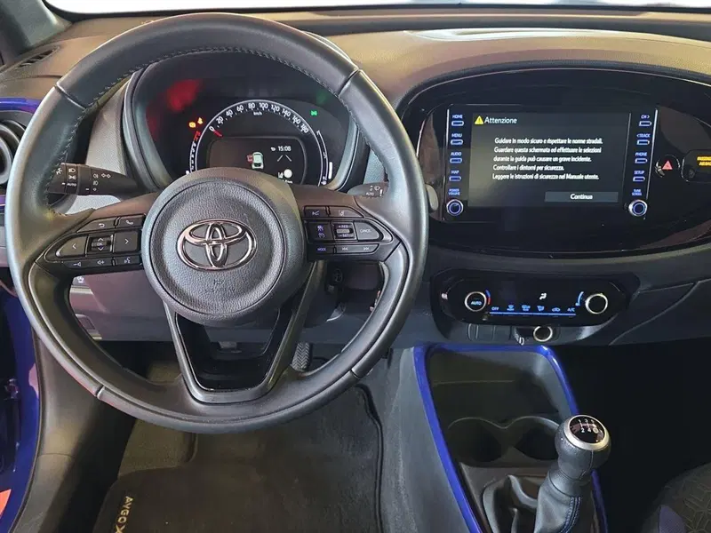 Toyota Aygo X usata a Messina (8)