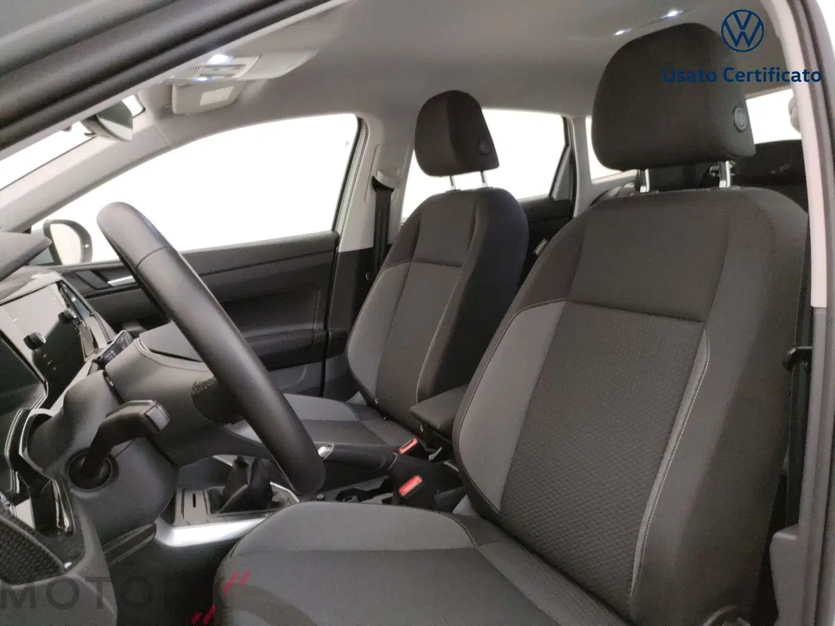 Volkswagen Taigo usata a Varese (11)