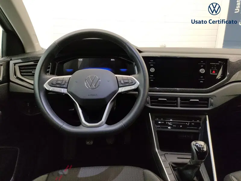 Volkswagen Taigo usata a Varese (12)