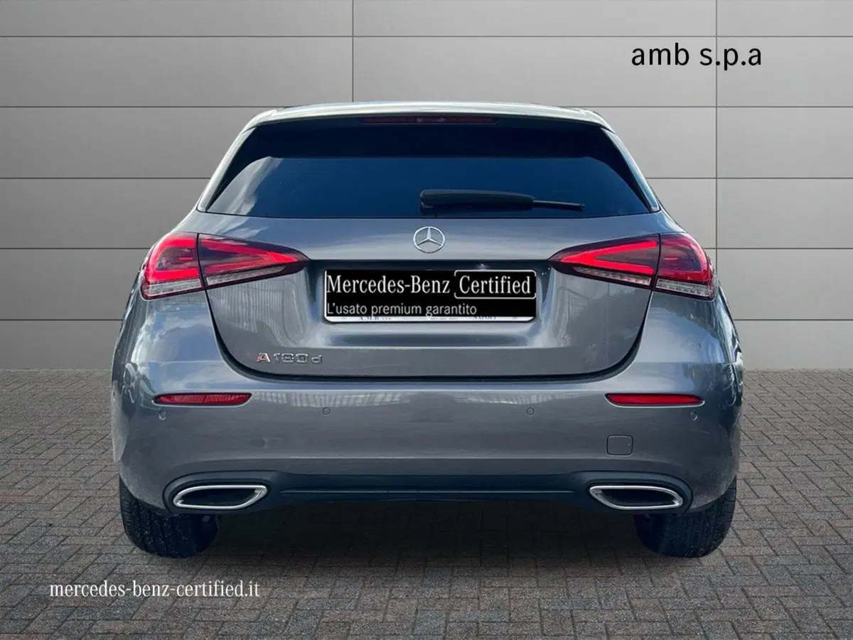 Mercedes-Benz Classe A usata a Napoli (4)