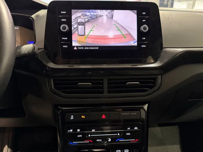 Volkswagen T-Cross usata a Genova (11)
