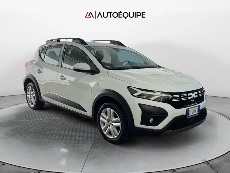 Dacia Sandero usata a Roma (7)
