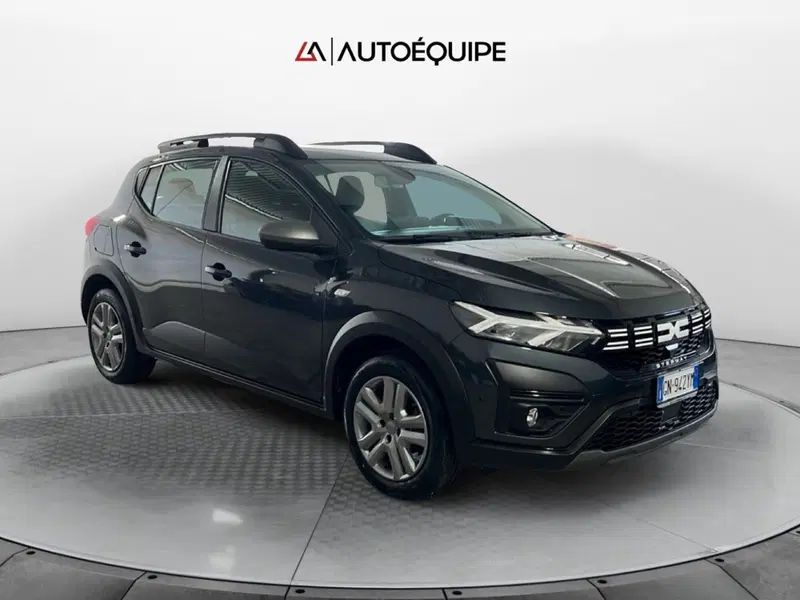 Dacia Sandero usata a Roma (7)