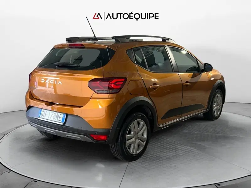 Dacia Sandero usata a Roma (5)