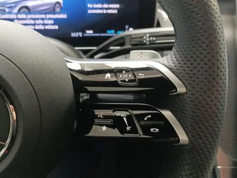 Mercedes-Benz GLC usata a Milano (14)