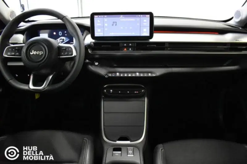 Jeep Avenger usata a Perugia (11)