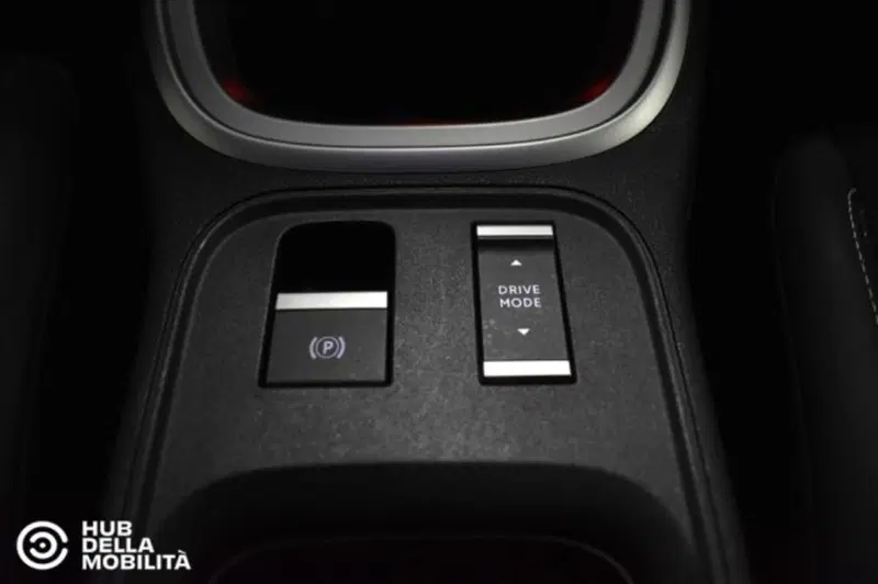 Jeep Avenger usata a Perugia (12)