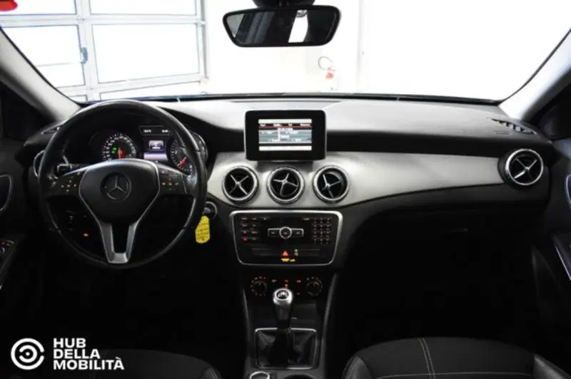 Mercedes-Benz GLA SUV usata a Perugia (10)