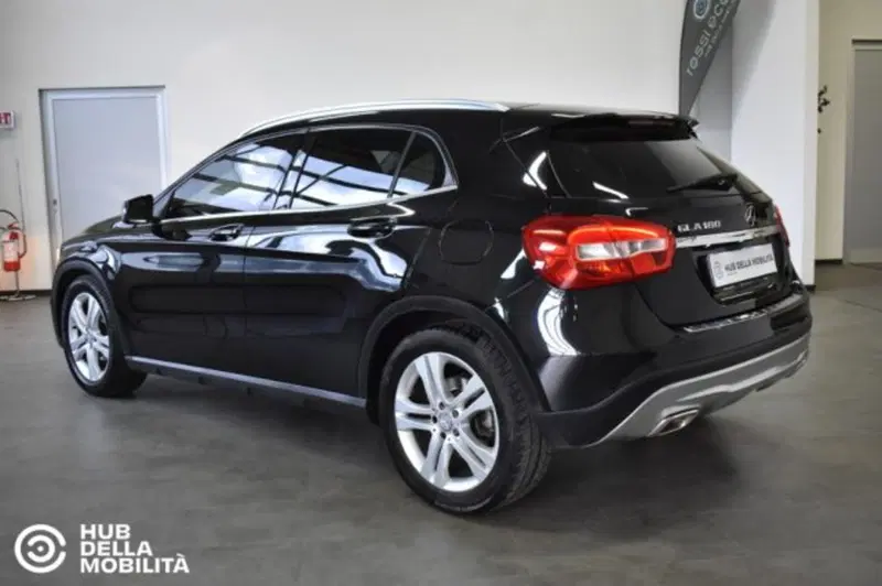 Mercedes-Benz GLA SUV usata a Perugia (6)