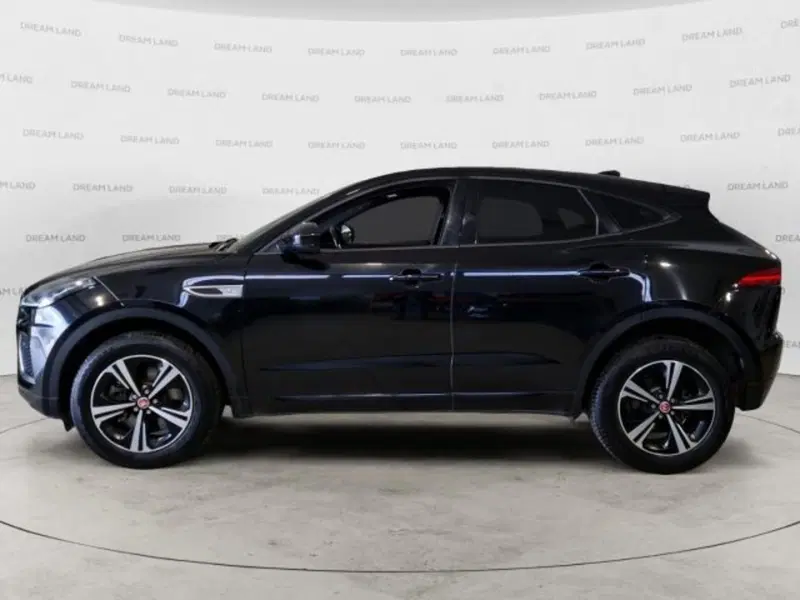 Jaguar E-Pace usata a Livorno (7)
