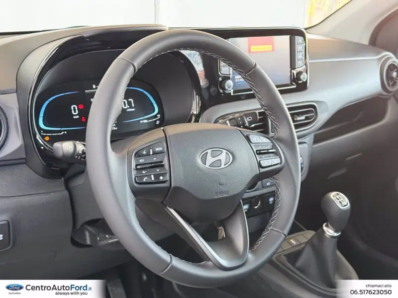 Hyundai i10 nuova a Roma (18)
