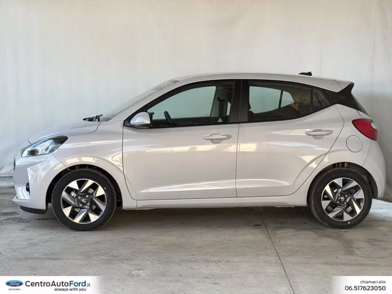 Hyundai i10 nuova a Roma (3)