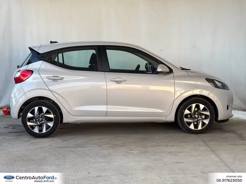 Hyundai i10 nuova a Roma (4)
