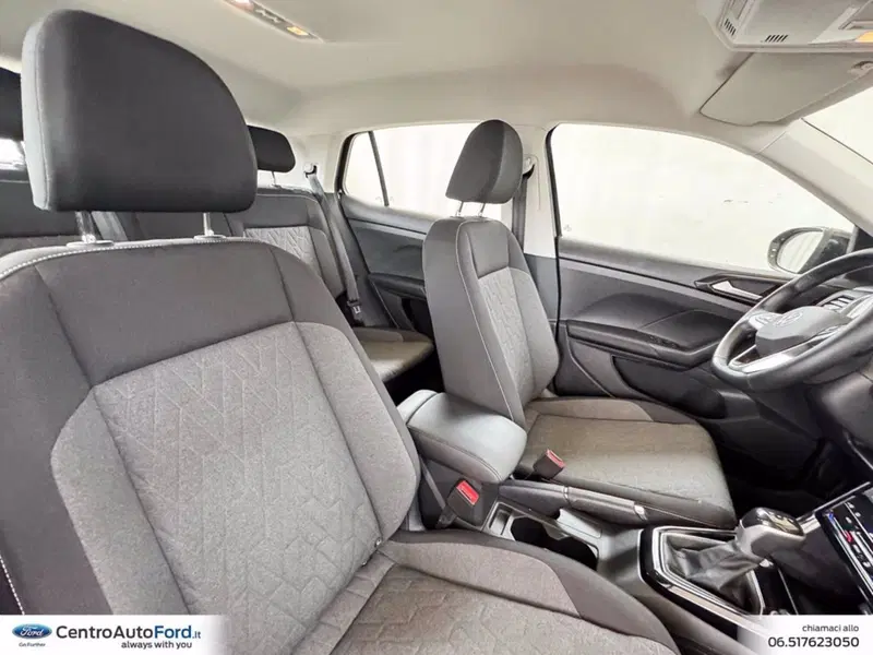 Volkswagen T-Cross usata a Roma (7)