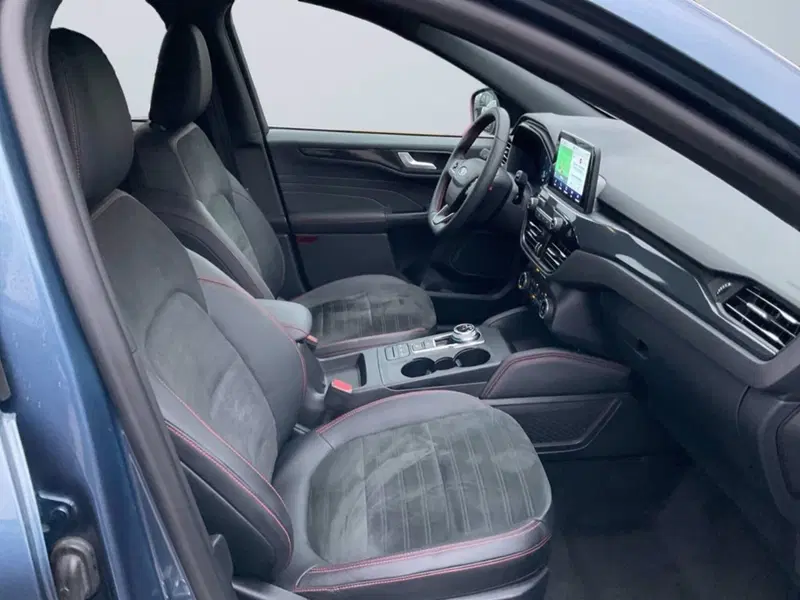 Ford Kuga usata a Milano (11)