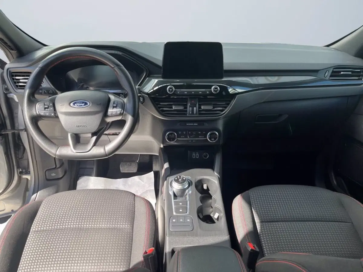 Ford Kuga usata a Milano (11)
