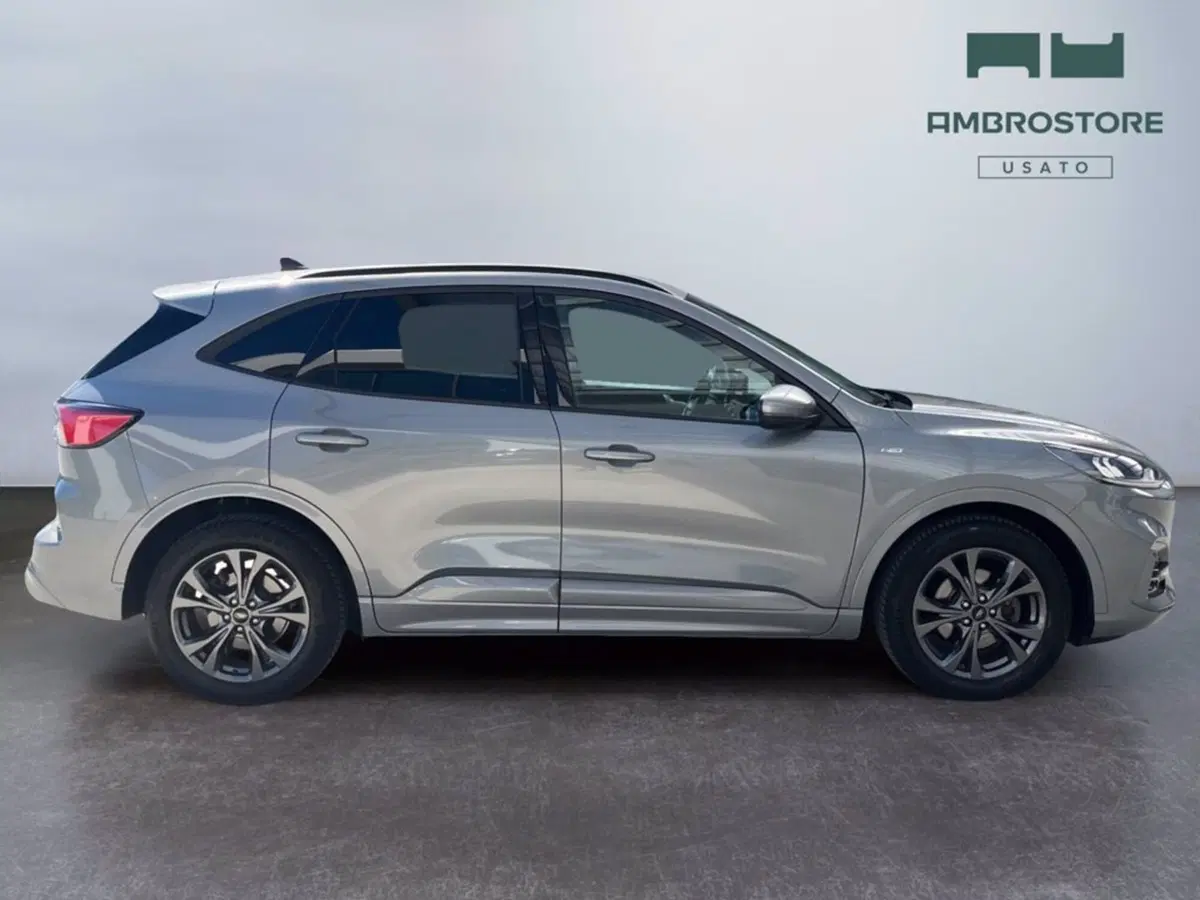 Ford Kuga usata a Milano (6)