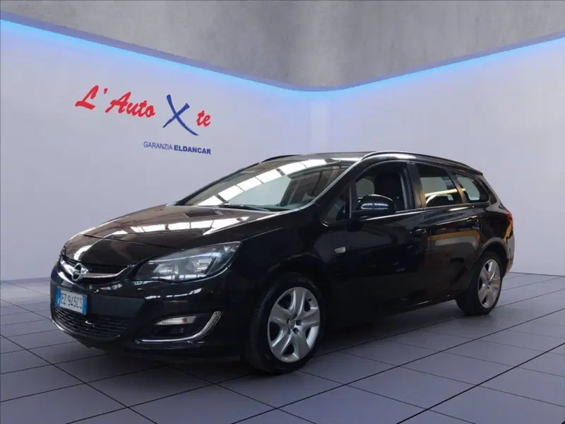 Opel Astra Station Wagon usata a Milano (5)