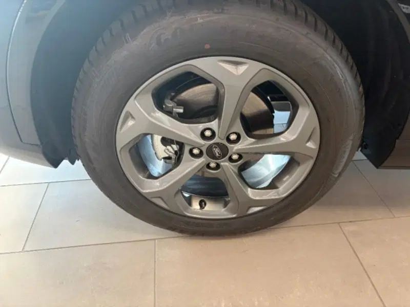 Ford Kuga nuova a Cuneo (20)
