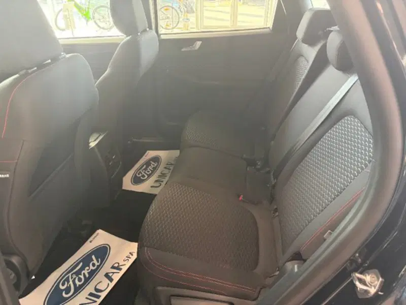 Ford Kuga nuova a Cuneo (8)