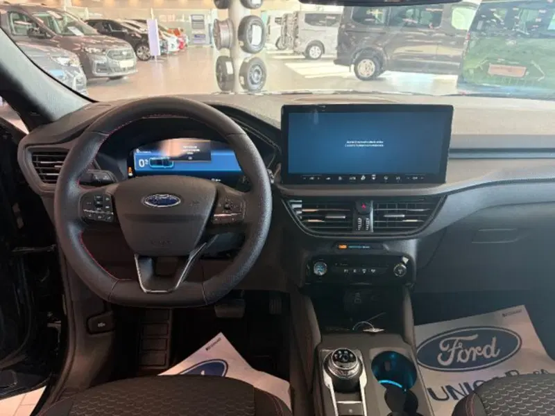Ford Kuga nuova a Cuneo (9)