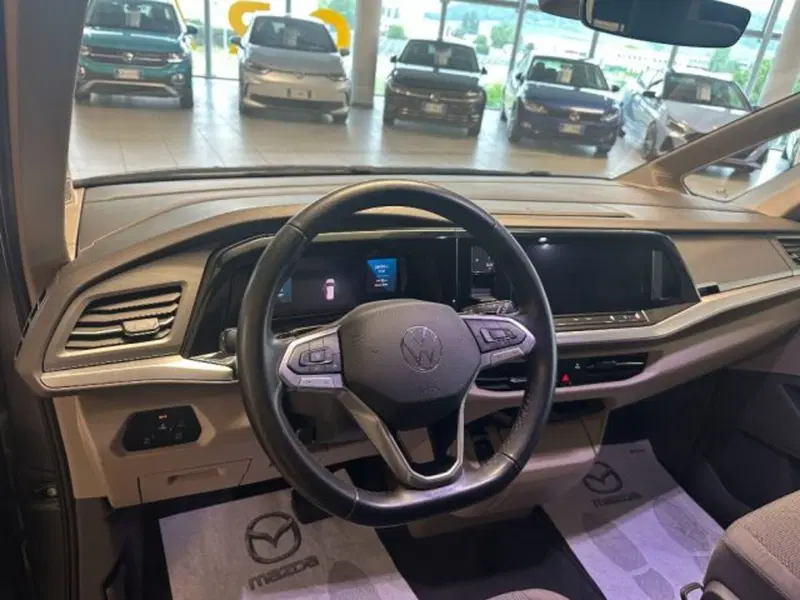 Volkswagen Multivan usata a Cuneo (10)
