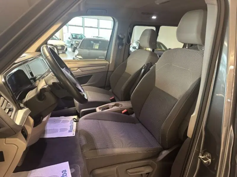 Volkswagen Multivan usata a Cuneo (11)