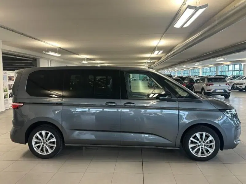 Volkswagen Multivan usata a Cuneo (8)