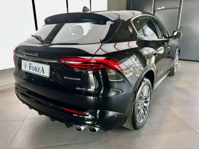 Maserati Grecale usata a Torino (6)