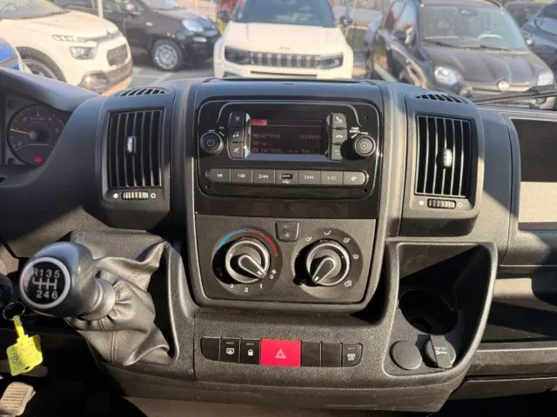 Peugeot Boxer usata a Brescia (10)