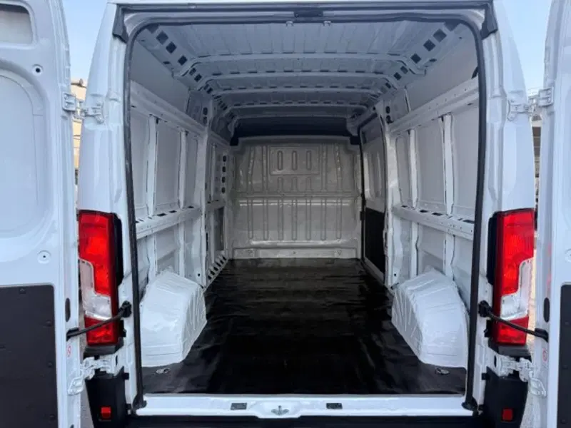 Peugeot Boxer usata a Brescia (12)