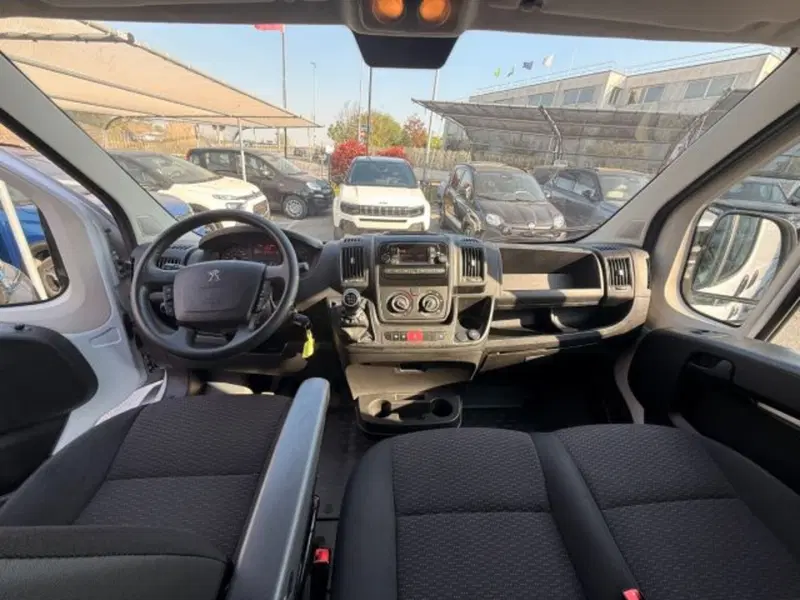 Peugeot Boxer usata a Brescia (9)