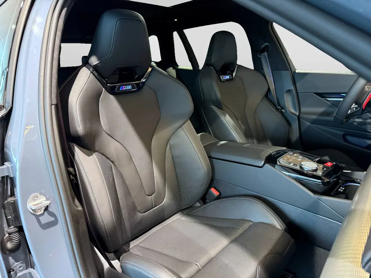 BMW Serie 5 Touring nuova a Ascoli Piceno (20)