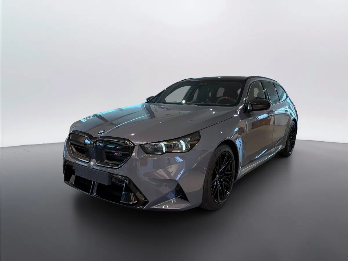 BMW Serie 5 Touring nuova a Ascoli Piceno (4)