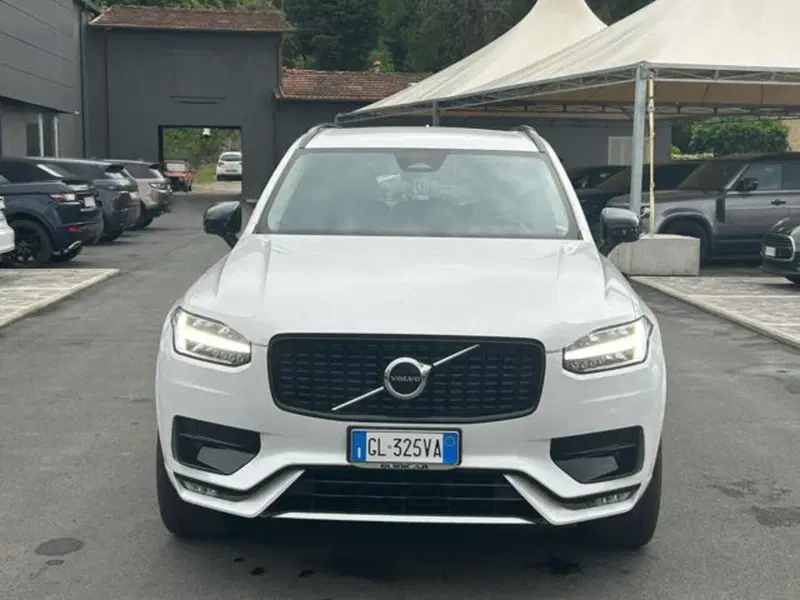 Volvo XC90 usata a Lucca (2)