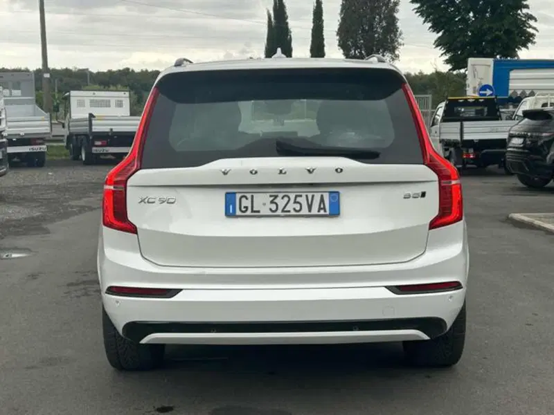 Volvo XC90 usata a Lucca (6)